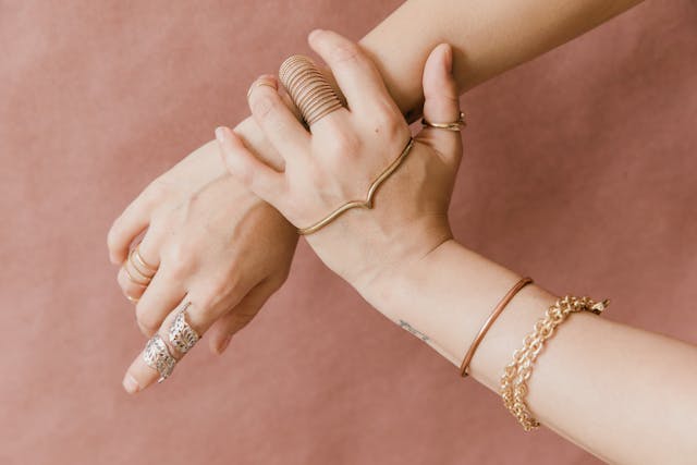 gold charm bracelets