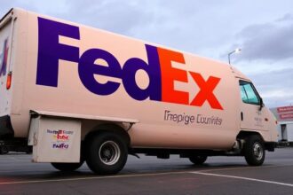 FedEx Founder Fred Smith